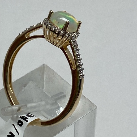 10K Yellow Gold Natural Opal and 0.12ct twt Diamond Halo Ring Size 7 NEW - Picture 7 of 14